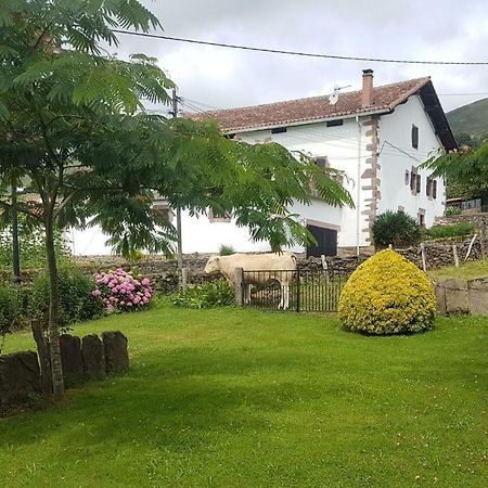 Casa Rural Petisansenea II Zuaztoy de Azpilcueta Ngoại thất bức ảnh
