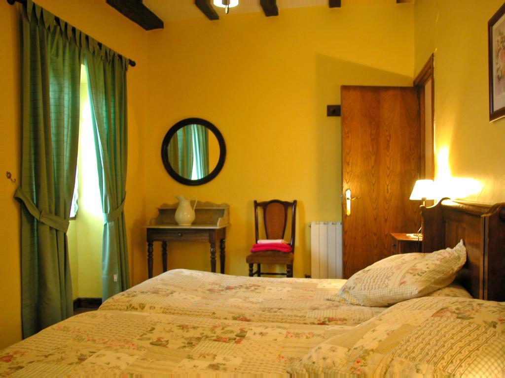 Casa Rural Petisansenea II Zuaztoy de Azpilcueta Ngoại thất bức ảnh